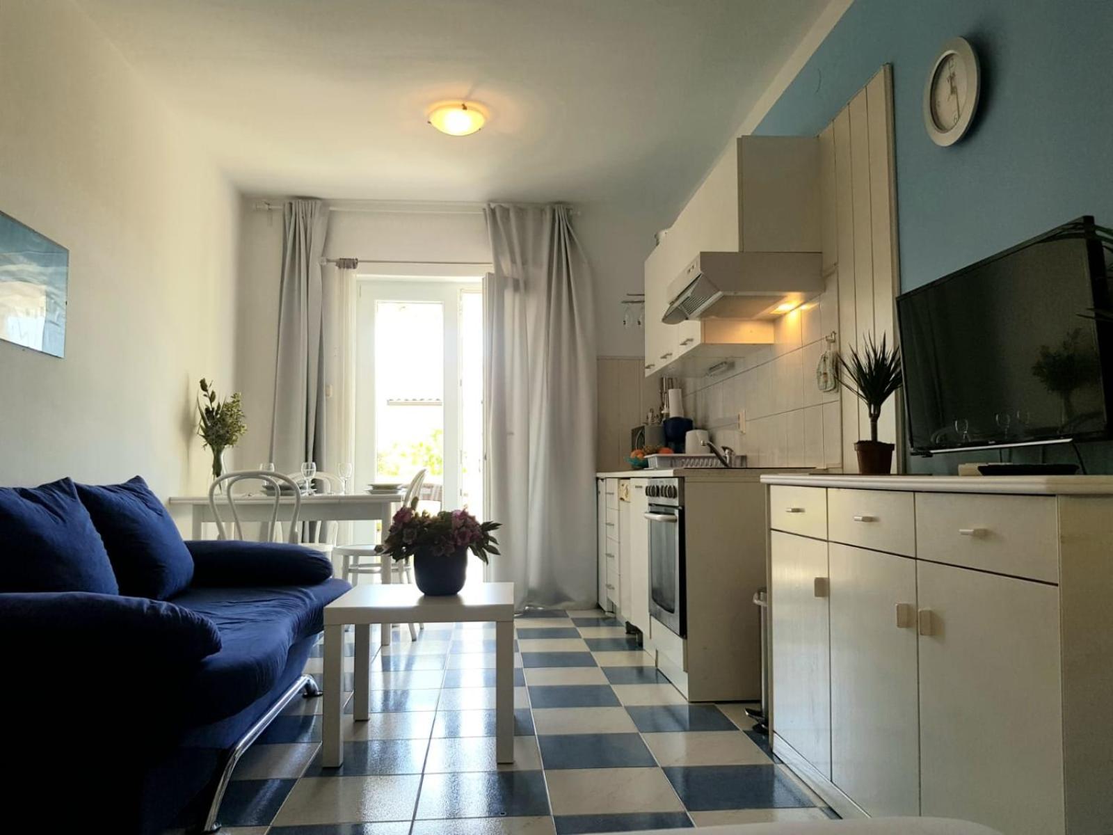 Apartments With A Parking Space Banjol, Rab - 5071 Стая снимка