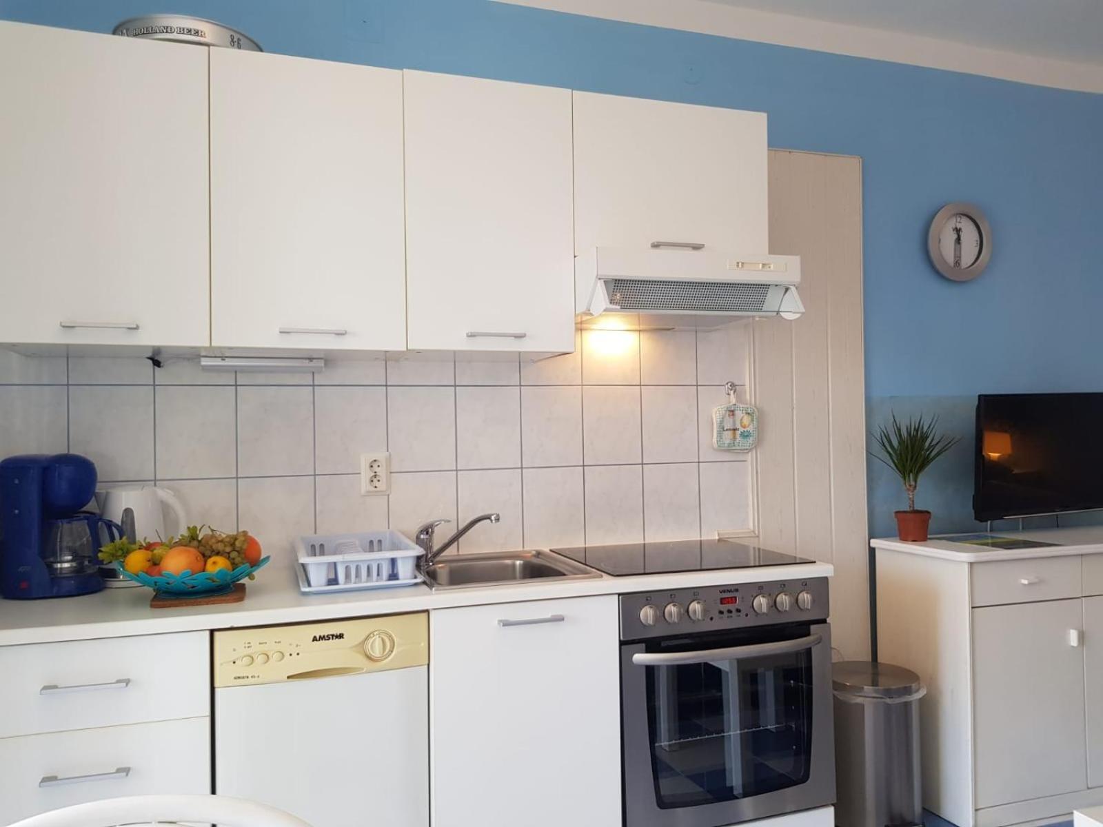 Apartments With A Parking Space Banjol, Rab - 5071 Стая снимка